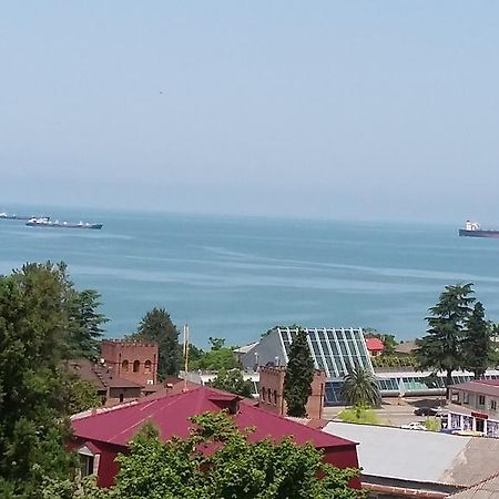 Maiko'S House Hotel Batumi Luaran gambar