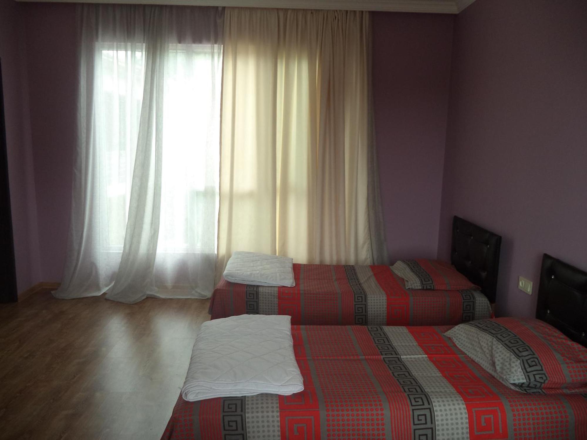 Maiko'S House Hotel Batumi Luaran gambar