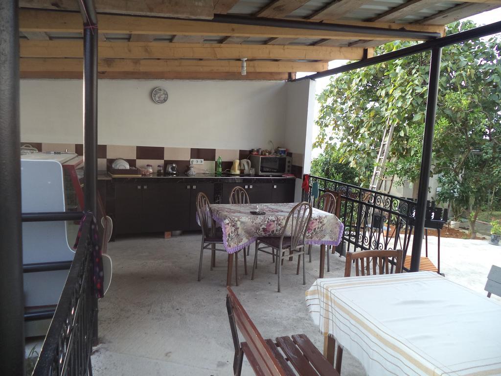 Maiko'S House Hotel Batumi Luaran gambar