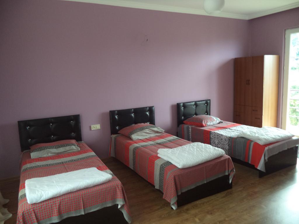 Maiko'S House Hotel Batumi Luaran gambar