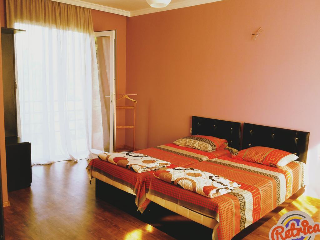 Maiko'S House Hotel Batumi Luaran gambar