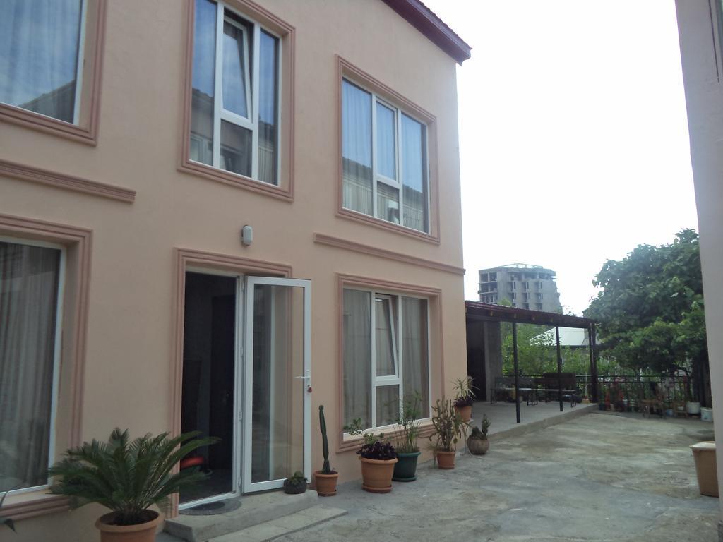 Maiko'S House Hotel Batumi Luaran gambar