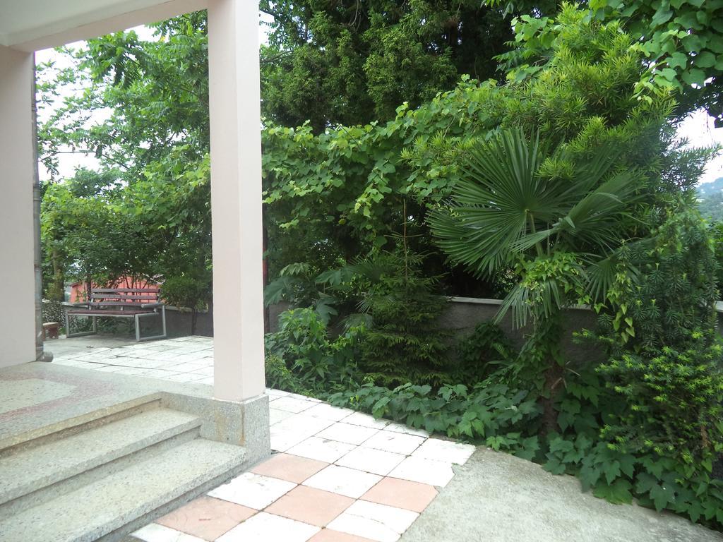Maiko'S House Hotel Batumi Luaran gambar