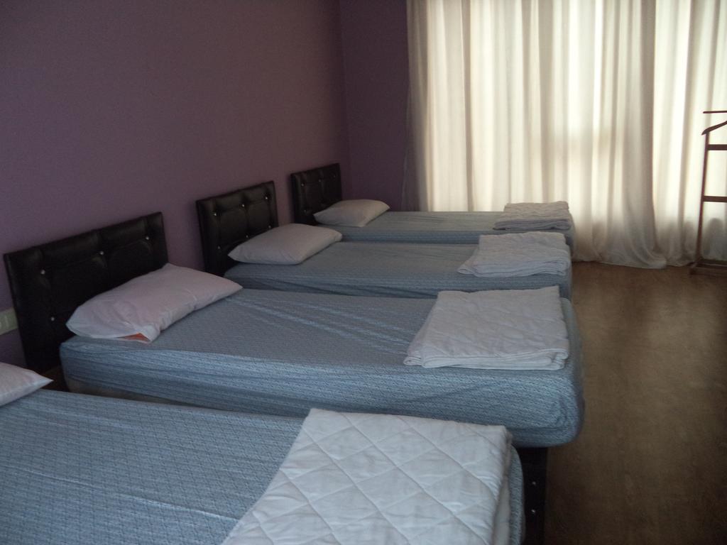 Maiko'S House Hotel Batumi Luaran gambar